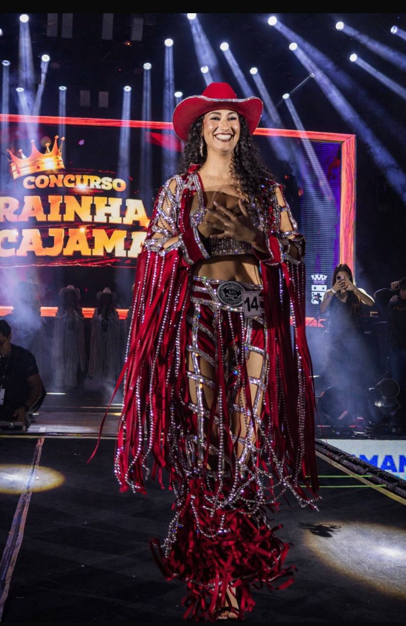 Pamela Karen é eleita a Rainha de Cajamar 2026