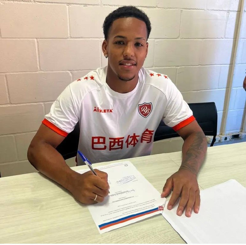 Juan Félix assina com o Desportivo Brasil e vai disputar o Paulista Sub-20