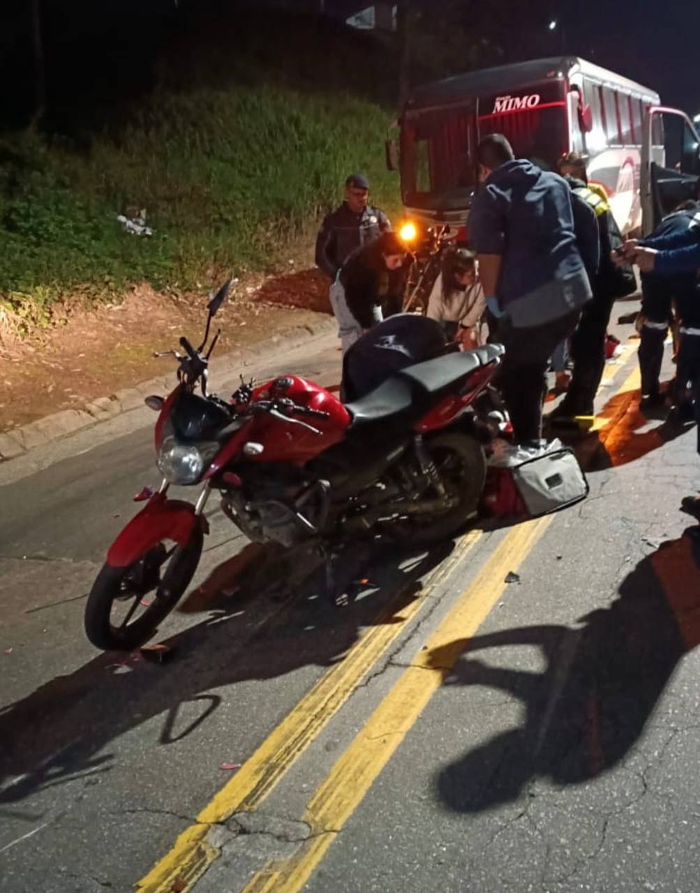 Acidente entre motos na Avenida João Abdalla