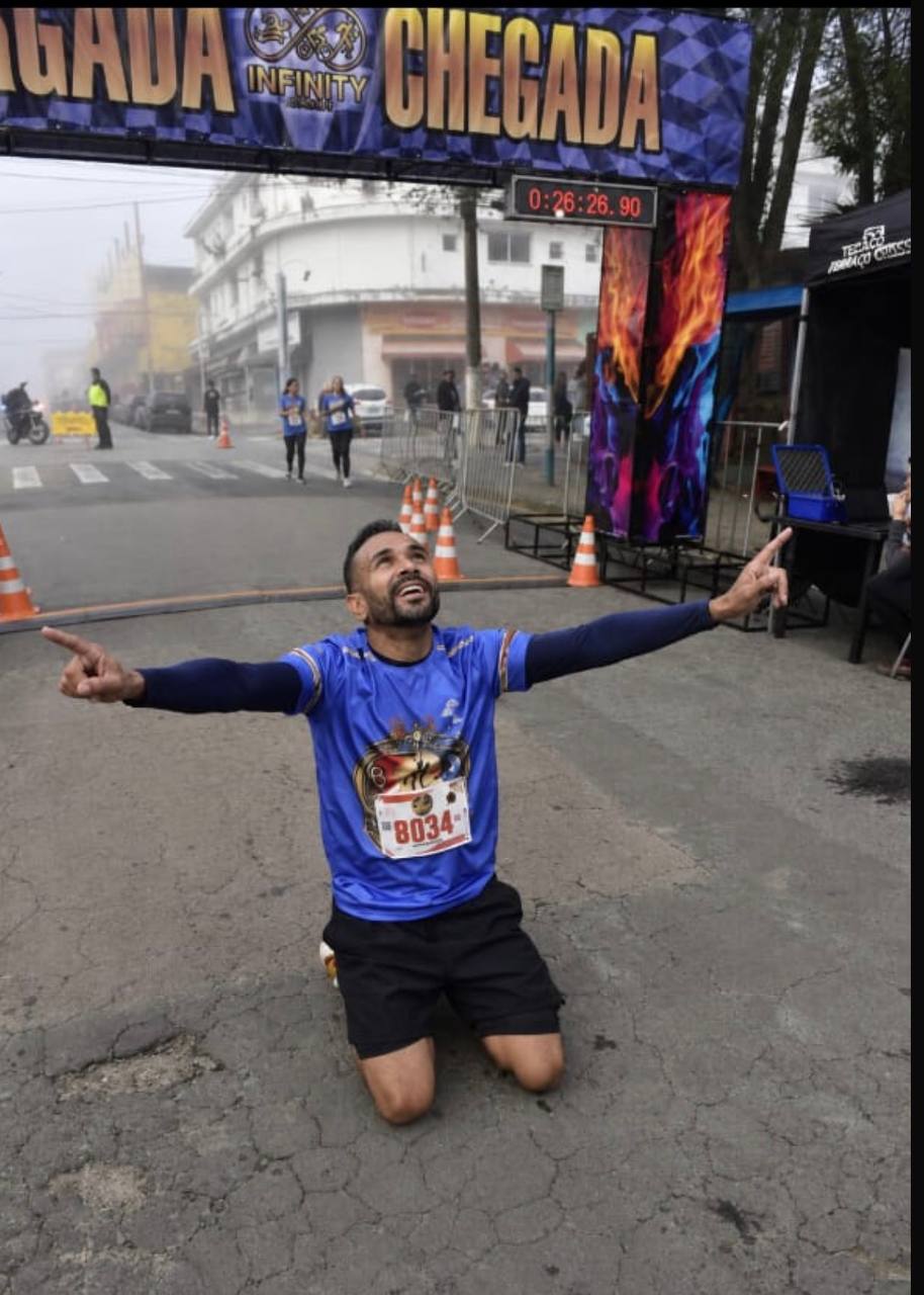 Portonari mostra força e vence os 8 km da Corrida do Bom Combate